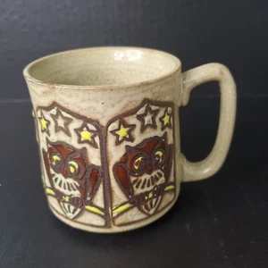 Vintage Owl Crest Mug 5 Shields With Yellow Stars MCM Kitschy Retro Mod Cute - Picture 1 of 7