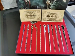 New Harry Potter New Edition Magic Wands And 2 Tickets Cards Great Gift Box Set - Picture 1 of 6