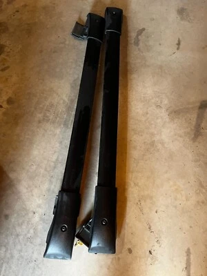 Juego de barras transversales de techo Subaru Impreza Aero 2017-2023 E361SFL000 usado Foto 1 de 2