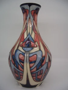 Jarrón grande Moorcroft The Centenarians de Emma Bossons para Liberty edición limitada - Imagen 1 de 12