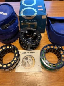 "USED" Loop Traditional 2W 2 spool set Fly Reel Ship From JP - Picture 1 of 3