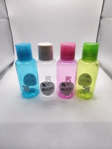 NEU UP & UP 3 OZ Reiseflaschen 4 Farben 4er Set. TSA GENEHMIGT, KOSTENLOSER VERSAND - Bild 1 von 4
