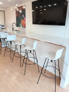 86 inc Samsung Big Screen Tv - Picture 1 of 2