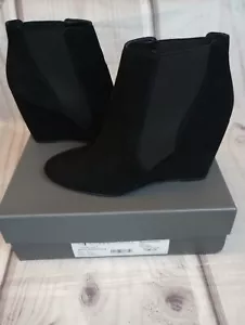 ANN TAYLOR Birgitte SUEDE LEATHER Ankle BOOTS 7M BLACK Wedge Booties NWB ($198) - Picture 1 of 4