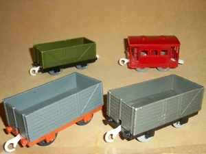 Thomas Trackmaster - Cargo Cars & Trolley - Picture 1 of 2