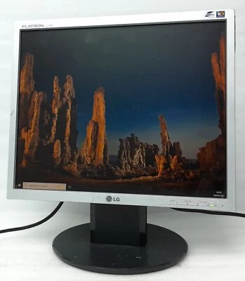 Lg Monitor 17" Flatron L1750s-sn  VGA - Image 1 of 4