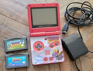 Gameboy Advance SP Bundle - AGS-001 with Attack of the Rhynocs skin + 2 games - Picture 1 of 8