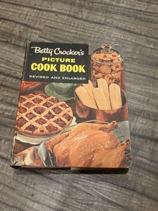 Betty Crocker’s Picture Cook Book 1956 2nd Edition Revised & Enlarged Vintage - Picture 1 of 9