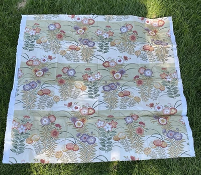 JAY YANG дизайн цветочный ткани экран печати атласный хлопок зеленый золото 52 «Lx56» W - Изображение 1 из 4