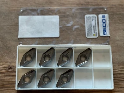 NEW (7 PCS) SECO Milling Insert VPGX220631FN-E06 Grade H15 00035402 35402 - Image 1 of 2