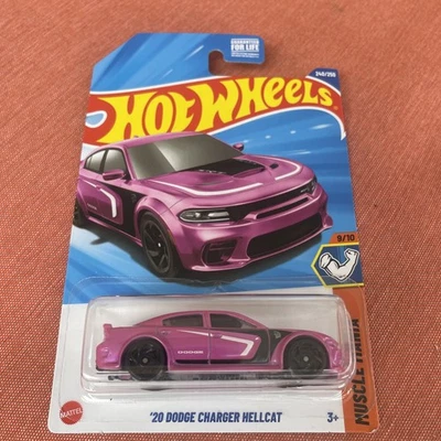 Dodge Charger Hellcat 1:64 Muscle Mania '20 Hot Wheels  Foto 1 de 2