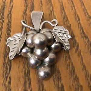 Vintage Sterling Silver Brooch 925 Mexico Grape Cluster Pin