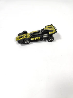 Винтажные Hot Wheels 1973 Formula PACK черные с желтыми тонкими полосками - Изображение 1 из 4