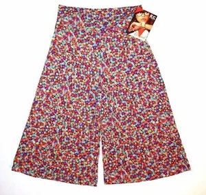 New Disney D-Signed Floral Gaucho Yoga Pants Daisies Size L 14-16 NWT - Picture 1 of 2