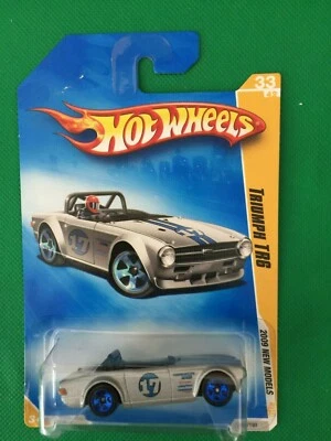 Hot Wheels 2009 new models #33 Triumph TR6 silver B60 - Image 1 of 4
