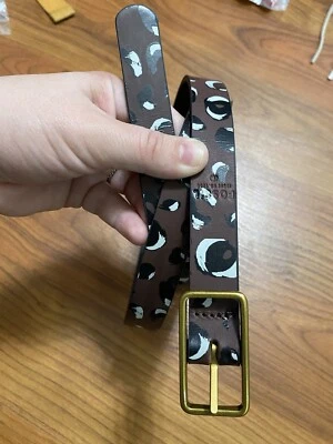 FOSSIL 棕色豹纹动物猎豹薄腰带方形金色扣 M — 第 1/4 张图片