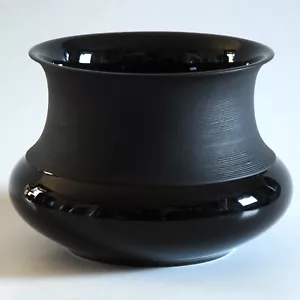 Rosenthal studio linie Porcelaine Noire - Tapio Wirkkala - Vintage Vase - Rillen - Bild 1 von 4