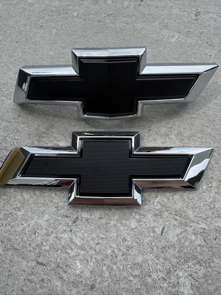 Juego de emblemas de pajarita trasera y parrilla delantera para Chevy Chevrolet Camaro 2016-2024 Foto 1 de 2