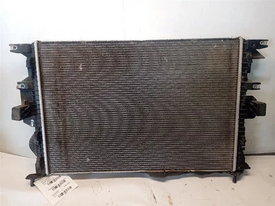 2013 年福特 C-MAX 2.0L AT 10800540 散热器 — 第 1/4 张图片