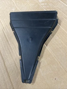 Vauxhall Vx220 Under tray Intake Engine Cooling Vent - Picture 1 of 7