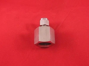 Swagelok SS Female Connector, 1/4 in. Tube OD x 1/2 in. Female NPT, SS-400-7-8 - Picture 1 of 1