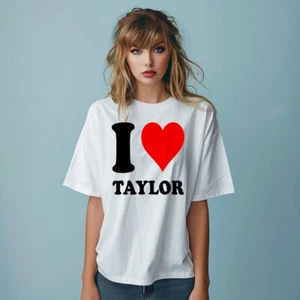 Camiseta Top I Love Taylor Eras Tour Concierto Reino Unido Unisex Damas Gran Tamaño - Imagen 1 de 4
