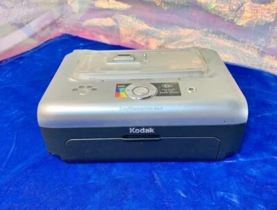 Kodak easy print printer comes with easy print paper and 3 empty cds. - Image 1 of 4
