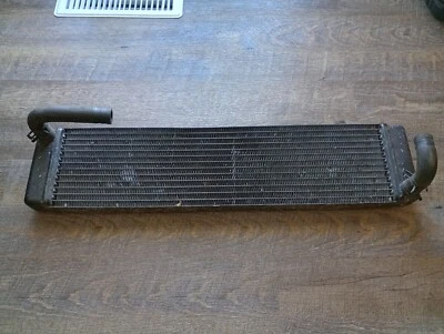 Intercambiador de calor delantero Ford Mustang Cobra Stock 2003-2004 OEM SVT 4,6 32 V 4 V 03 04 Foto 1 de 3