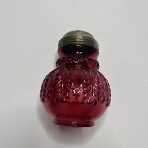 Antique Cranberry Glass Salt Shaker Northwoods Glass Co. Leaf Umbrella Pattern - Picture 1 of 6