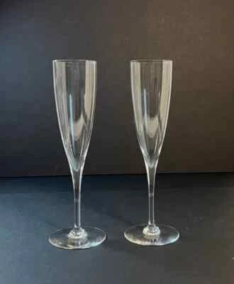 Juego de 2 ~ Flautas de Champagne Baccarat Crystal Dom Perignon Claras Acanaladas Clásicas  Foto 1 de 4