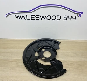 PORSCHE 944 COPERCHIO ANTIPOLVERE FRENO ANTERIORE SINISTRO O DESTRO PIASTRA DI SUPPORTO - NUOVO - Foto 1 di 1