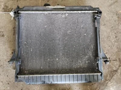 Radiador usado compatible con: GMC Canyon 2007 AT 3,7 grado A Foto 1 de 4