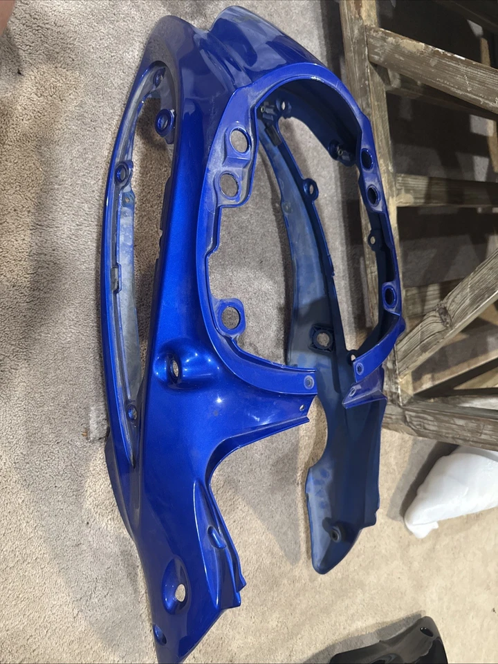 2008-2020 Hayabusa Tail Fairing   Like New - Image 1 of 4