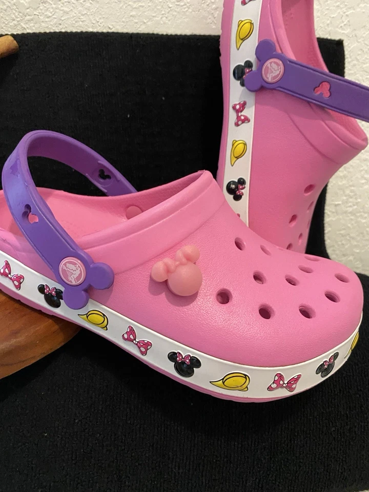 Zuecos Crocs Disney Niña "Minnie Mouse con Intermitente" Talla J3 Rosa/Púrpura Usados en Excelente Condición Foto 1 de 4