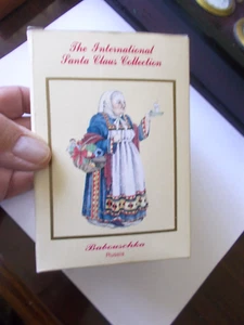 Russia Babouschka Figurine (1992) International Santa Claus Collection, in Box - Picture 1 of 3