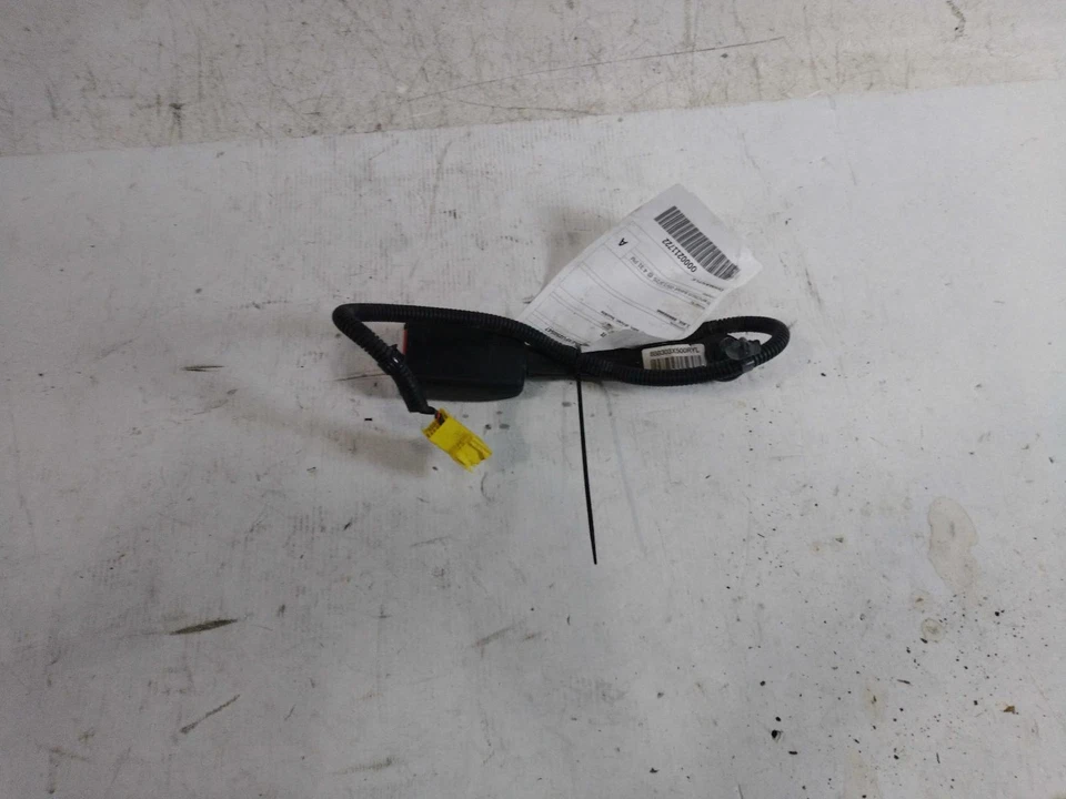 Used Front Left Seat Belt Front fits: 2015 Hyundai Elantra bucket seat Sdn drive Foto 1 de 4