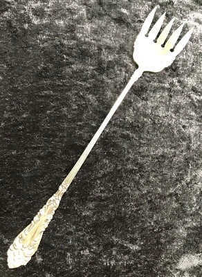Tenedor para servir lechuga de sardina teñida lisa patrón Amston Athene de plata esterlina Foto 1 de 4