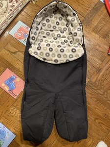 Stokke Split Leg Footmuff - Black - Picture 1 of 5