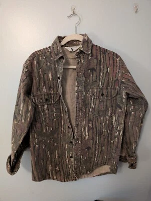 Real Tree Men's Camo Hunting Shirt Size Small - Image 1 of 3