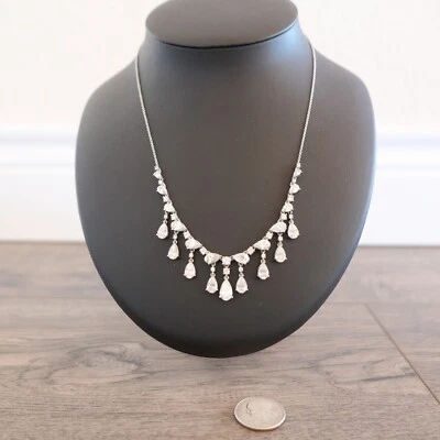 ¡Precioso collar gargantilla Nadri cristales transparentes enchapado en plata colgante gota!!! Foto 1 de 3