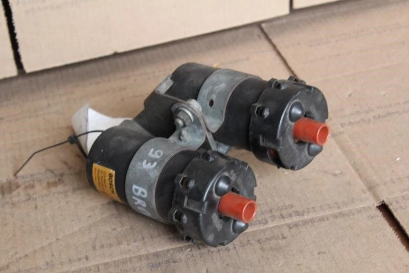 1992 1993 1994 1995 1996 1997 1998 BENTLEY BROOKLANDS IGNITION COIL PACK - Image 1 of 2