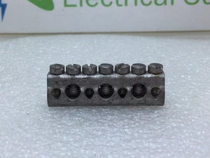 Barra de puesta a tierra sin marca 7 posiciones 4-14 AWG - Imagen 1 de 5