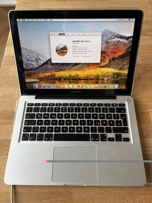 Apple MacBook Pro 13 A1278 2,3ghz - Bild 1 von 4