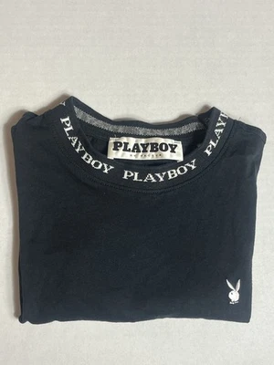 Camisa para mujer Playboy by PacSun negra pequeña manga corta cuello redondo Foto 1 de 4