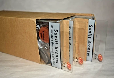 3X Mary Kate & Ashley 605 Sunkissed Bronze Powder + bronzing Gloss makeup brush - Image 1 of 3