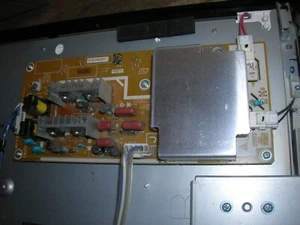 PANASONIC TX-37LZD80 INVERTER MPV8A080 - Picture 1 of 2