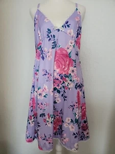 Camisa de mujer NANETTE LEPORE nueva con etiquetas tela elástica camiseta talla M floral - Imagen 1 de 7