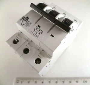 IMO C10D3004 Leistungsschalter MCB D Kurve 3-polig 4A EB4G2-9 - Bild 1 von 3