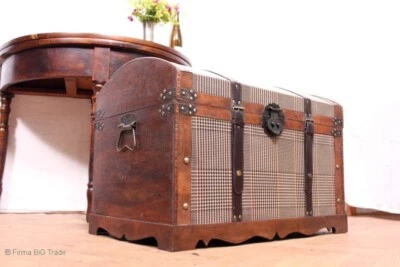 Wunderschöne Runddeckeltruhe Hochzeittruhe Wäschetruhe / Antik Style / Retro Woo - Bild 1 von 4