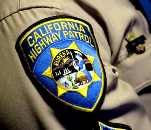 wie im Fernsehen zu sehen CHiPs FILM PROP aufbügeln 3⁄4 AUFNÄHER: CALIFORNIA HIGHWAY PATROL CHP - Bild 1 von 14